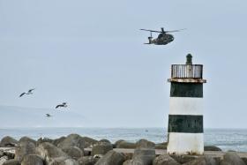 SUSPENSAS BUSCAS PARA ENCONTRAR JOVEM DESAPARECIDO NO MAR NA NAZARÉ