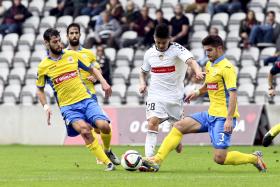 NACIONAL EMPATA COM AROUCA NO ÚLTIMO MINUTO