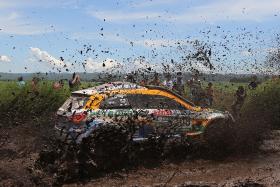 CARLOS SOUSA ATRASA-SE MAIS DE DUAS HORAS E PODE TER DE DESISTIR DO DAKAR2016