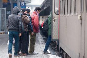 DISCOTECAS ALEMÃS EM FRIBURGO PROÍBEM ENTRADA A REFUGIADOS