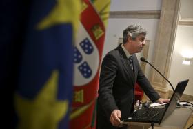 BANIF: CENTENO ADMITE QUE RESOLUÇÃO DIFICULTA SAÍDA DE PORTUGAL DO DÉFICE EXCESSIVO