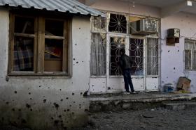 PELO MENOS CINCO MORTOS E 39 FERIDOS EM ATENTADO NO SUDESTE DA TURQUIA