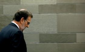 RAJOY DIZ QUE “MANTÉM CANDIDATURA A PRESIDENTE” DO GOVERNO MAS QUE AINDA LHE FALTAM APOIOS