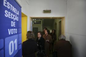 PRESIDENCIAIS: AFLUÊNCIA ÀS URNAS ATÉ ÀS 16:00 FOI DE 37,69 POR CENTO