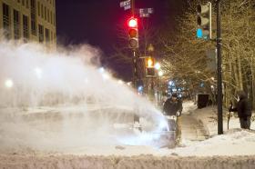 WASHINGTON, NOVA IORQUE E BALTIMORE RETOMAM ATIVIDADE DEPOIS DA TEMPESTADE