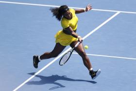 OPEN DA AUSTRÁLIA: SERENA WILLIAMS QUALIFICA-SE PARA AS MEIAS-FINAIS