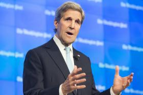 EUA SAUDAM OPOSIÇÃO SÍRIA POR DECIDIR PARTICIPAR NAS CONVERSAÇÕES DE PAZ DE GENEBRA