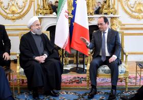 FRANÇA E IRÃO ANUNCIAM “RELAÇÃO NOVA” E ASSINAM CONTRATOS