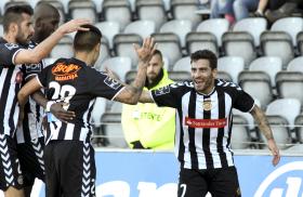NACIONAL VENCE TONDELA, COM ‘BIS’ DE SALVADOR AGRA
