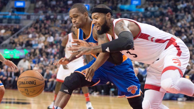 Um jogo da NBA entre os Toronto Raptors e New York Knicks disputado em Toronto - 10 de novembro de 2015. (Frank Gunn/The Canadian Press)
