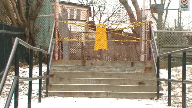 QUASE UM QUARTO DAS ESCOLAS PÚBLICAS DE TORONTO EM ESTADO “CRÍTICO”