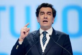 FILIPE ANACORETA AFASTA CANDIDATURA À LIDERANÇA DO CDS-PP
