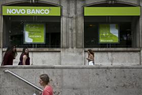 NOVO BANCO: PASSAGEM DE OBRIGAÇÕES PARA BES NÃO CONSTITUI INCUMPRIMENTO – ASSOCIAÇÃO DE ‘SWAPS’