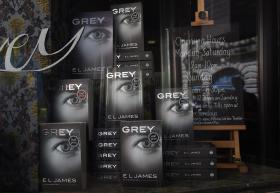 “AS CINQUENTA SOMBRAS DE GREY” CONQUISTA RAZZIE DE PIOR FILME DO ANO