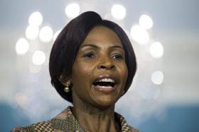 MNE SUL-AFRICANA DIZ QUE ZUMA NÃO RECEBEU PEDIDO PARA MEDIAR CRISE EM MOÇAMBIQUE