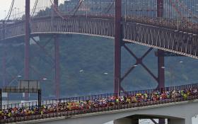 MEIA-MARATONA DE LISBOA ‘ATACA’ RECORDE MUNDIAL NOS 50 ANOS DA PONTE 25 DE ABRIL