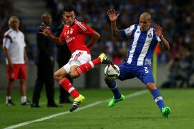BENFICA EM ALTA E FC PORTO EM RISCO ENFRENTAM-SE HOJE NUM ‘CLÁSSICO’ DE OPOSTOS