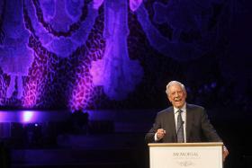 MARIO VARGAS LLOSA ENTRE 25 PERSONALIDADES QUE VÃO ESCREVER SOBRE GUERRA DOS SEIS DIAS