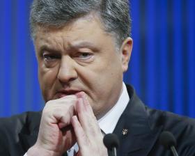 UCRÂNIA: RÚSSIA CONTINUA A ENVIAR TROPAS E ARMAS PARA O LESTE UCRANIANO – POROSHENKO