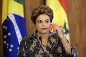 JUSTIÇA NOTIFICA PRESIDENTE DO BRASIL SOBRE AÇÃO QUE LHE PODE CUSTAR O MANDATO