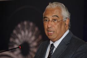 OE2016: PM DIZ QUE PROPOSTA CUMPRE “COMPROMISSOS” E VAI SER “TRANQUILAMENTE” APROVADA
