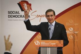 PASSOS COELHO AFIRMA QUE É “NATURALMENTE CANDIDATO A PRIMEIRO-MINISTRO”