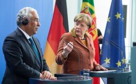 MERKEL AVISA QUE MANUTENÇÃO DE SCHENGEN DEPENDE DA PROTEÇÃO DAS FRONTEIRAS DA UE