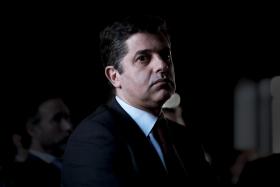MINISTRO DA ECONOMIA DIZ QUE SAPATOS AJUDAM A “VENDER” PORTUGAL