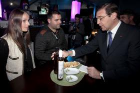 TAP/PRIVATIZAÇÃO: PASSOS COELHO QUER ESCLARECER SE REVERSÃO É QUESTÃO DE BIRRA