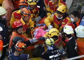 PELO MENOS 42 MORTOS NO SISMO DE SÁBADO EM TAIWAN, 107 PESSOAS AINDA DESAPARECIDAS