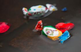 FALTA DE SONO AUMENTA APETITE POR COMIDA DOCE E SALGADA RICA EM GORDURA