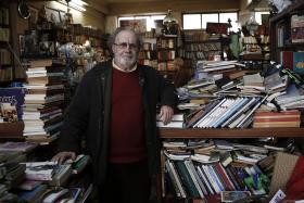 LIVRARIA ULMEIRO SOMA APOIOS, MAS MANTÉM-SE INCÓGNITA QUANTO AO FUTURO