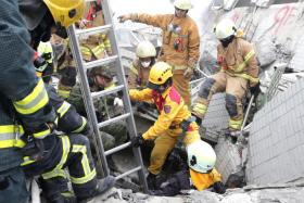 TAIWAN CONTABILIZA 108 MORTOS DEVIDO A SISMO — NOVO BALANÇO