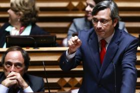 CDS ACUSA GOVERNO DE PREPARAR TAXA SOBRE DOAÇÕES E ATINGIR “CORAÇÃO DA PROPRIEDADE PRIVADA”