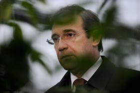 PASSOS COELHO DIZ QUE AUMENTO DOS COMBUSTÍVEIS “NÃO FAZ SENTIDO”
