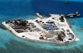 CHINA CONFIRMA “ARMAMENTO” EM ILHAS DISPUTADAS
