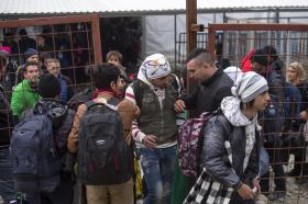 PORTUGAL DISPONÍVEL PARA RECEBER NO TOTAL CERCA DE DEZ MIL REFUGIADOS