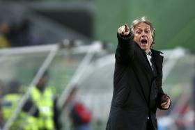 FIFA: JORGE JESUS DIZ QUE INFANTINO “VAI TRAZER NOVAS IDEIAS PARA O FUTEBOL”