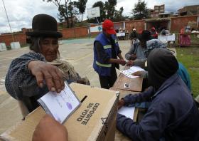GOVERNO DA BOLÍVIA INTERPRETA COMO “EMPATE TÉCNICO” RESULTADO DO REFERENDO