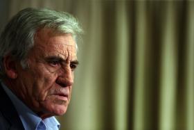 JERÓNIMO DE SOUSA EM ESPANHA PARTILHA SOLUÇÃO POLÍTICA PORTUGUESA COM PCE E ESQUERDA UNIDA