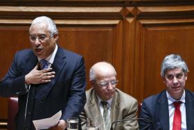 OE2016: COSTA RECONHECE QUE ORÇAMENTO É “EXIGENTE” E REITERA CONFIANÇA NO MINISTRO DAS FINANÇAS
