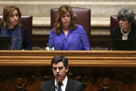 OE2016: CALDEIRA CABRAL NEGA TER FALADO EM CORTAR UM SUBSÍDIO COMO MEDIDA ADICIONAL