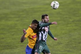 ESTORIL-PRAIA VENCE VITÓRIA DE SETÚBAL E SOBE PROVISORIAMENTE A NONO