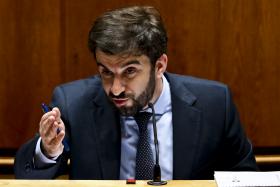 ALARGAMENTO DA REDE DO PRÉ-ESCOLAR ARRANCA EM 2017 – MINISTRO