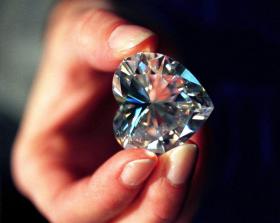 INVESTIMENTO DE 36 MEURO ALARGA PROSPEÇÃO DIAMANTÍFERA A 9.500 QUILÓMETROS QUADRADOS EM ANGOLA