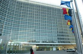 CHEFES DE DIPLOMACIA DA UE REÚNEM-SE EM BRUXELAS COM SÍRIA E CLIMA NA AGENDA