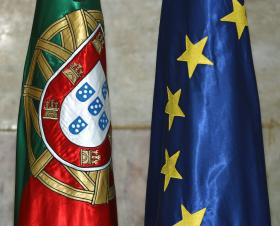 UE/PREVISÕES: BRUXELAS PREVÊ QUE PORTUGAL MANTENHA DÉFICE EXCESSIVO EM 2016, DE 3,4%
