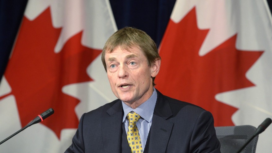 Dr. Gregory Taylor, Chief Public Health Officer of Canada, é mostrado numa conferência de imprensa em Otava na sexta-feira, 29 de janeiro de 2016. The Canadian Press / Adrian Wyld