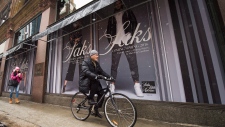 PRIMEIRA LOJA SAKS FIFTH AVENUE ABRE EM TORONTO