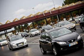 AUTOCARRO OU COMBOIO POLUEM MENOS DO QUE AVIÃO NAS VIAGENS ENTRE LISBOA E PORTO – ZERO